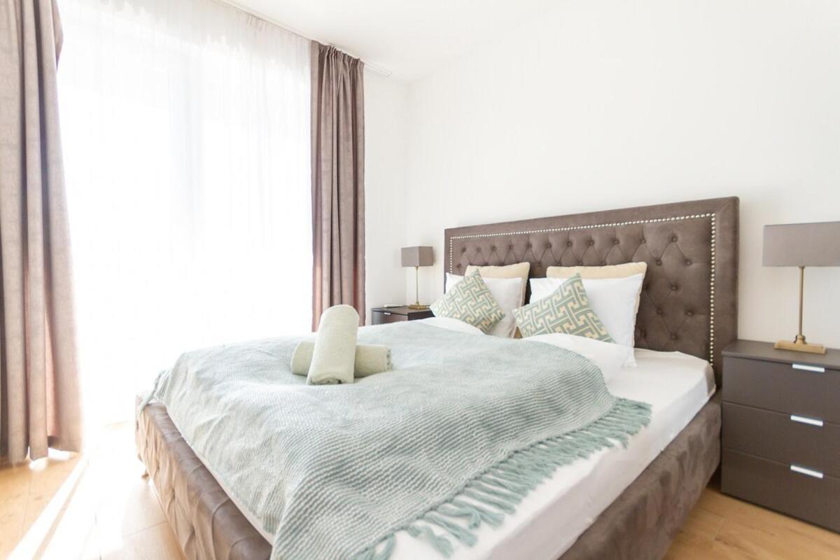 Apartment 3br Premium Skyline Penthouse W Ac By Nw Budapest