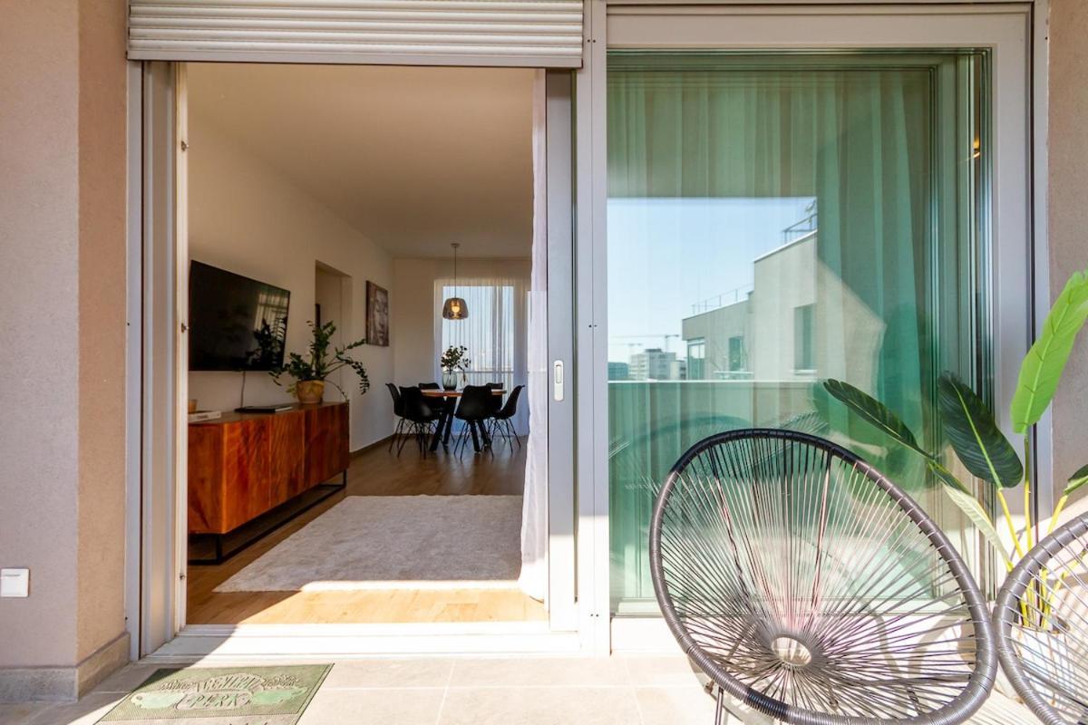 Apartment 3br Premium Skyline Penthouse W Ac By Nw