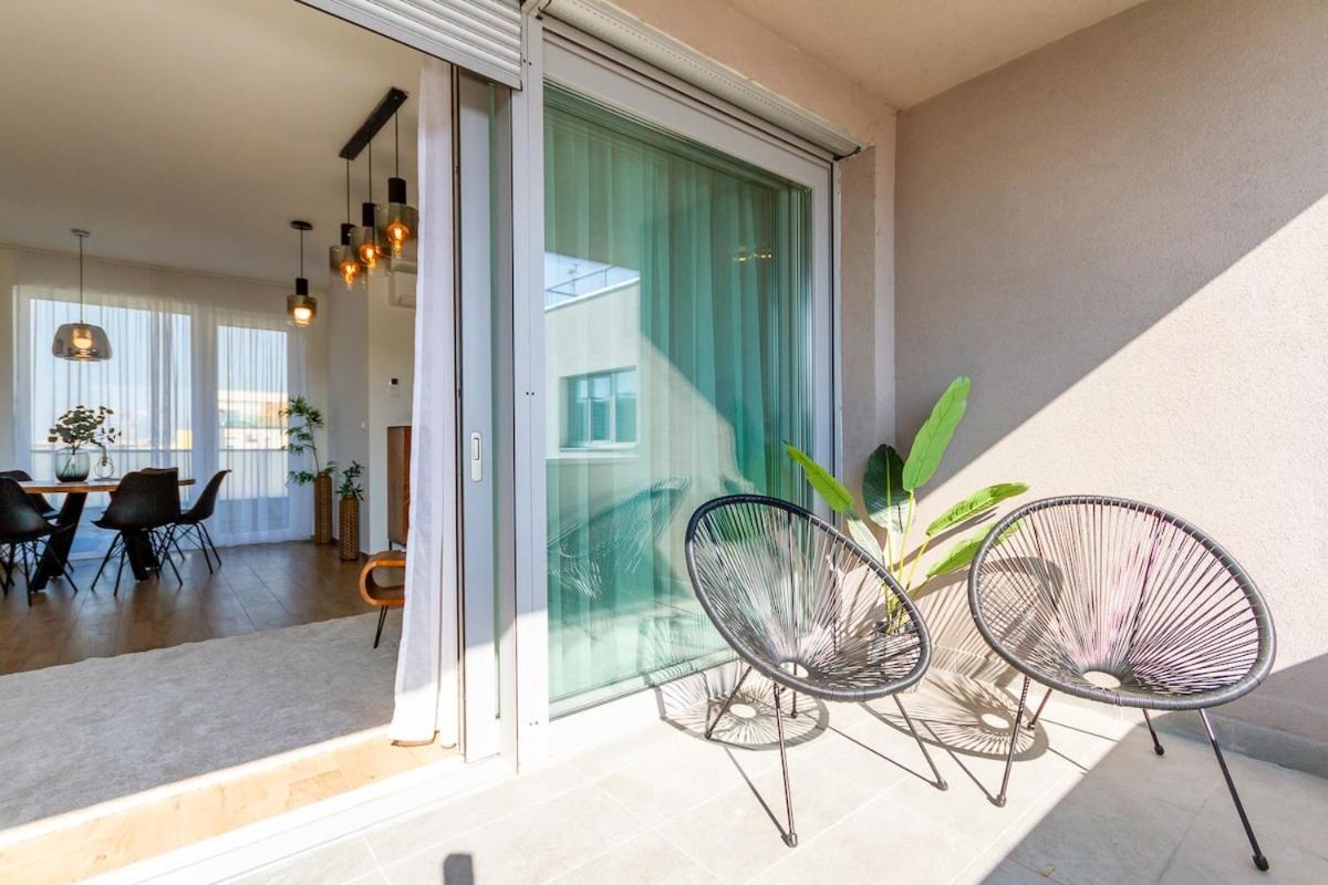 3br Premium Skyline Penthouse W Ac By Nw Apartment *