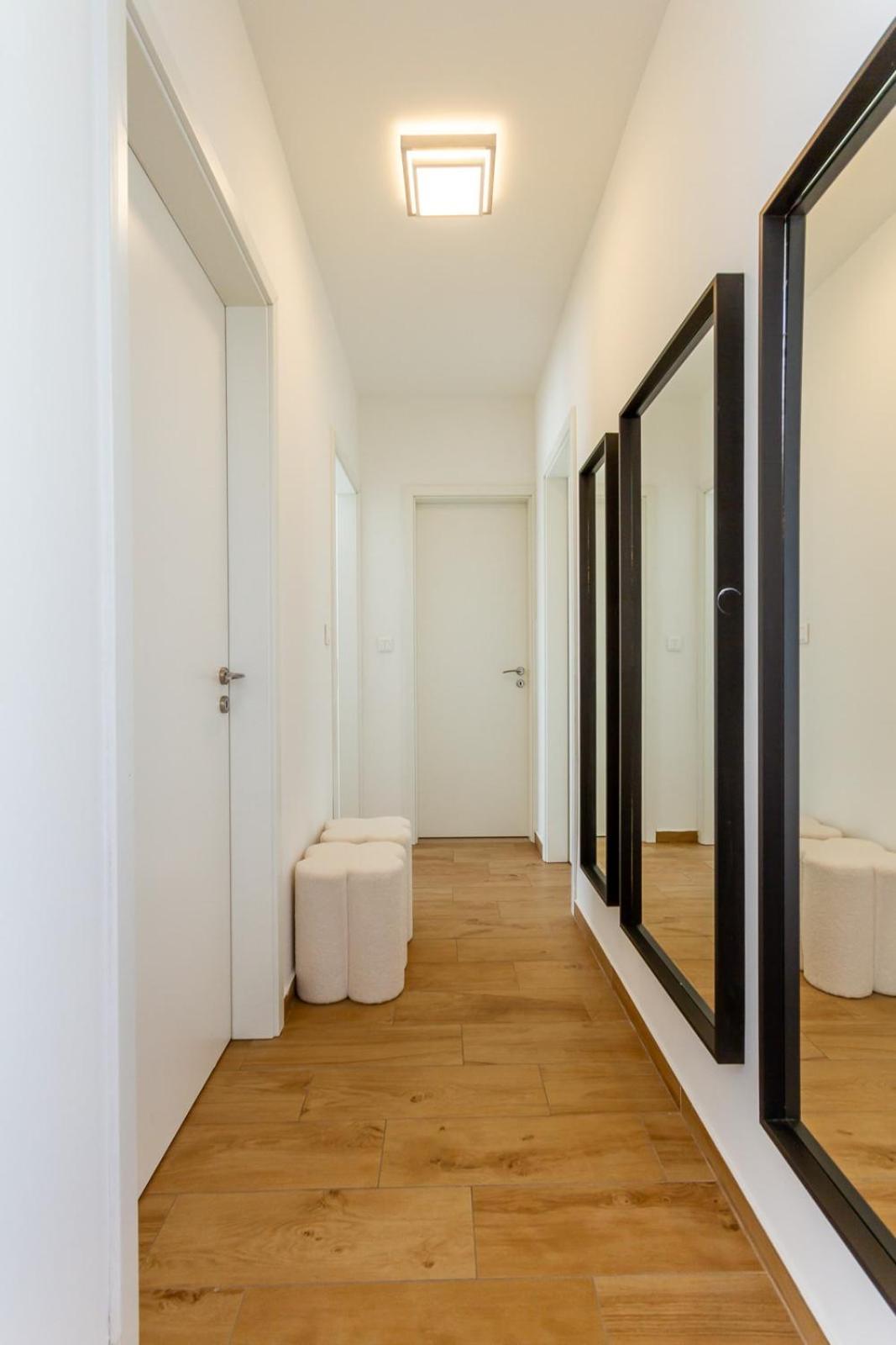 Apartment 3br Premium Skyline Penthouse W Ac By Nw